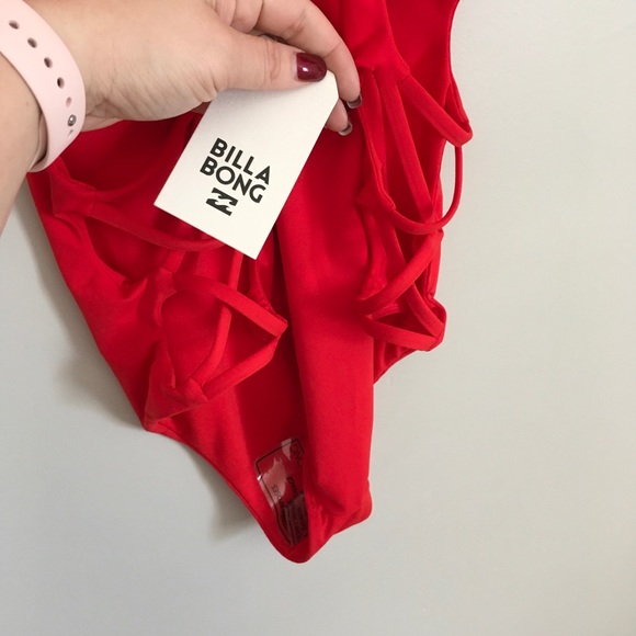 ❌SOLD❌NWT Billabong sol searcher red one piece - Picture 8 of 8